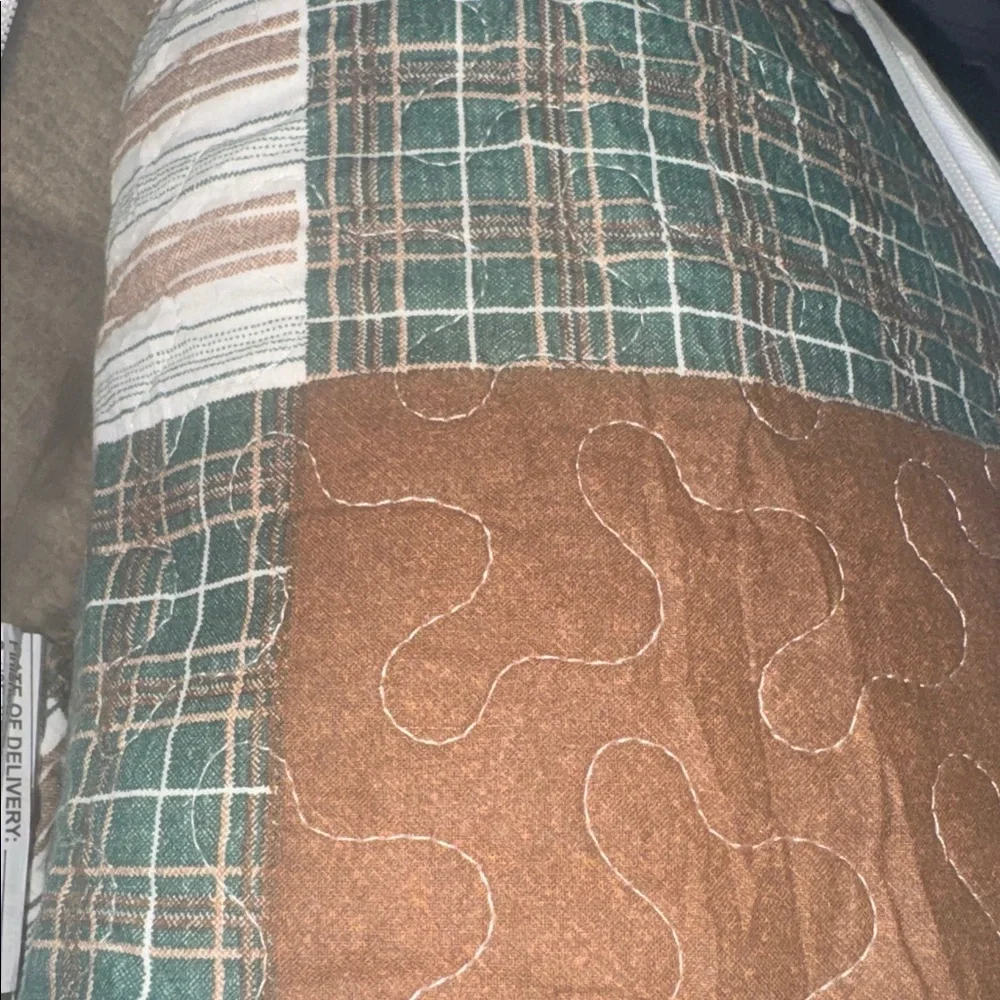 Patchwork Comforter Set in Brown, Green, White - Quilted Home Bedding